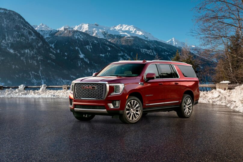 Exterior Color Variations and Design Predictions Yukon 2024 GMC